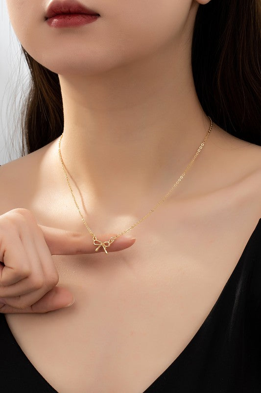 Delicate Bow Necklace