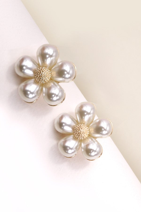 Floral Pearl Flower Stud Earrings