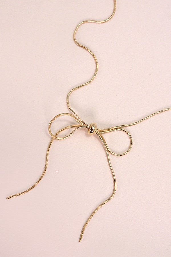 Sleek Chain Bow Necklace