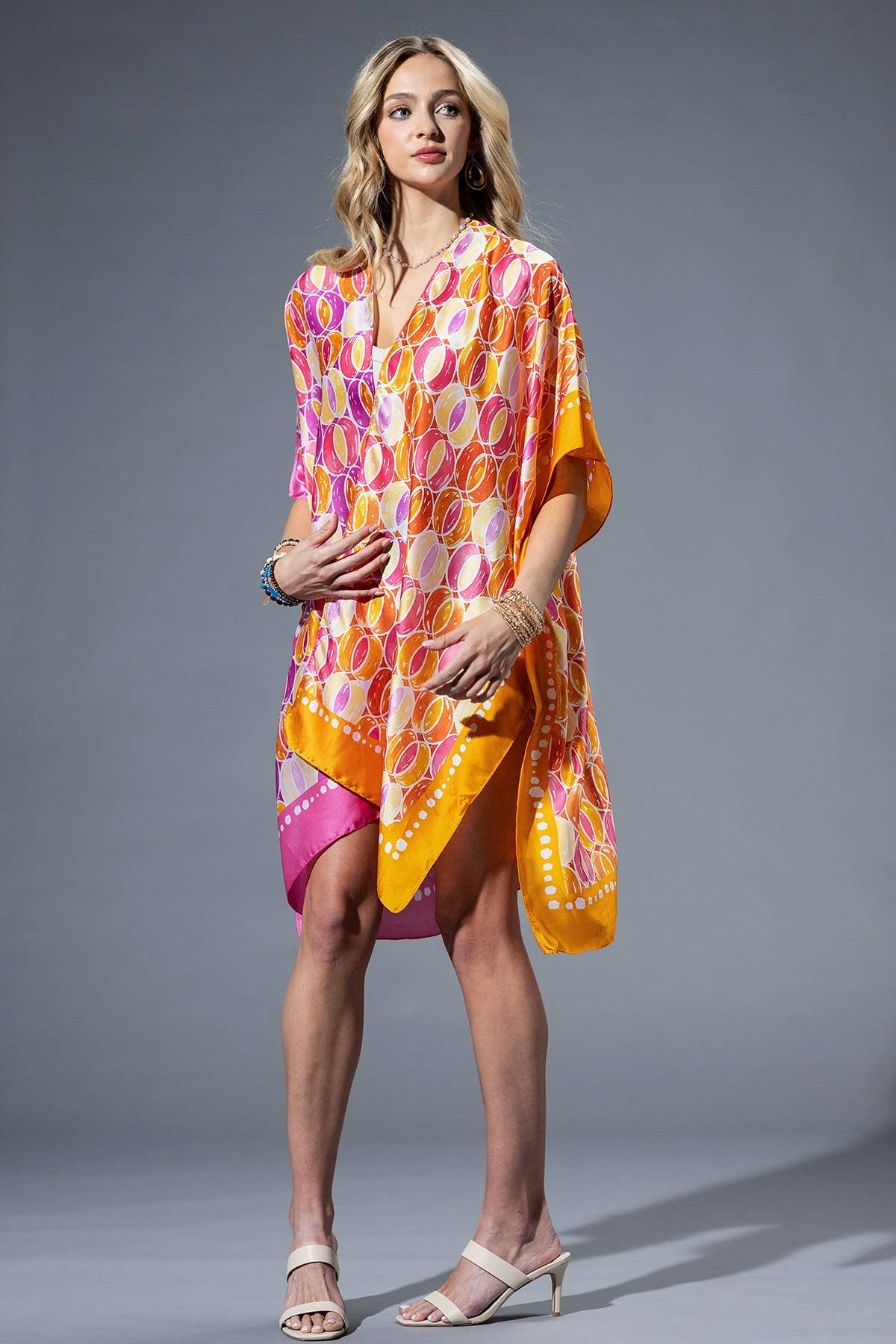 Two-Tone Trim Abstract Print Silky Feel Kimono